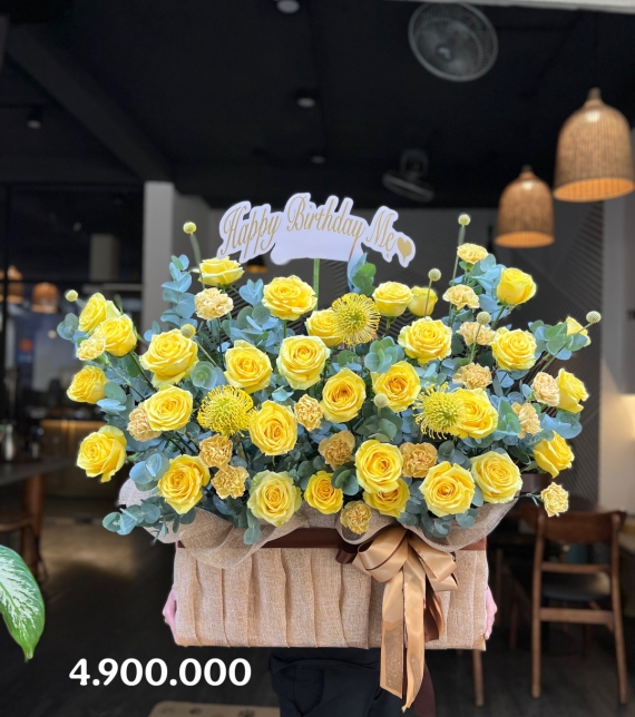 Queen of Golden Garden – Nữ Hoàng Vườn Vàng