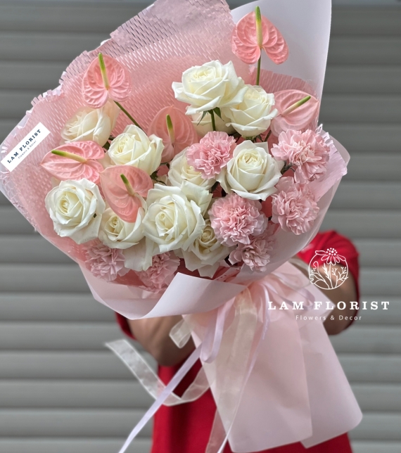 Bó Hoa Tone Hồng Dịu Dàng