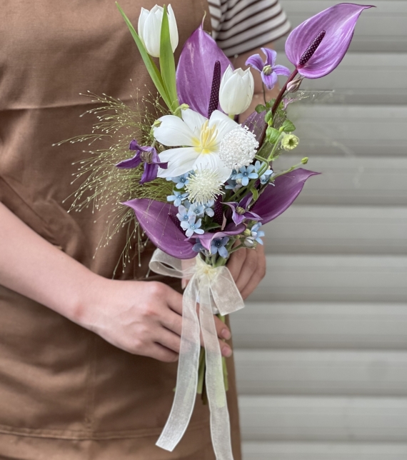 Purple Elegance – Bó hoa cưới tím thanh lịch 