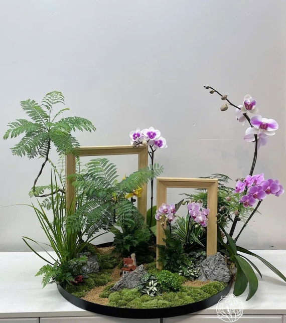 Khay Tiểu Cảnh Lan Hồ Điệp Tím Nhạt – Khung Cửa Sổ Nghệ Thuật