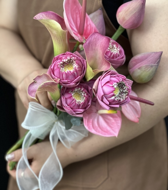 HƯƠNG SEN TÌNH YÊU