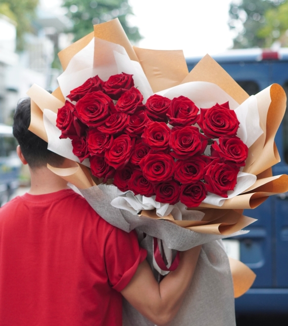 “Trái Tim Vĩnh Cửu – Hồng Ecuador Nhập Khẩu”