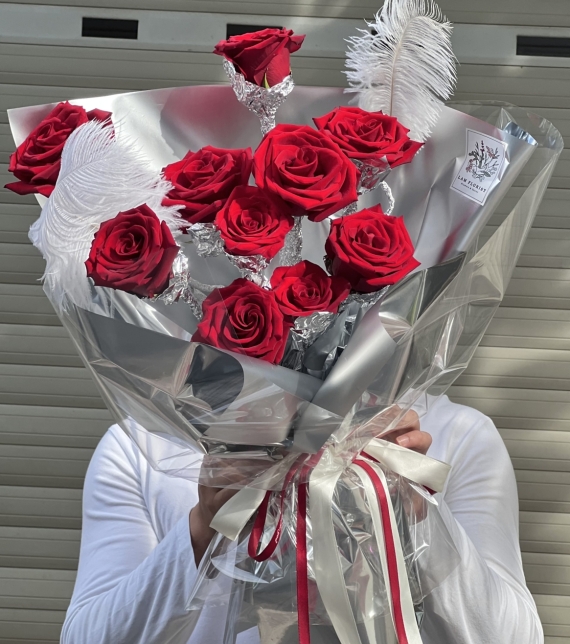 Bó 10 Bông Ecuador Nhập Kiêu Sa