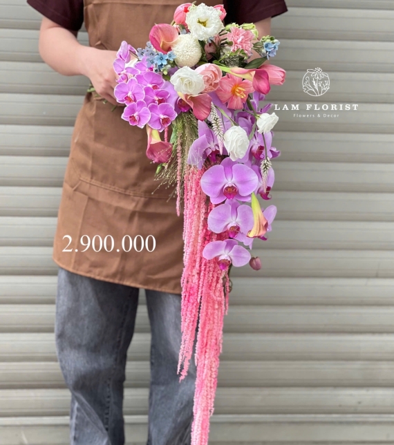 Rose Quartz Waterfall – Dòng Chảy Thạch Anh Hồng