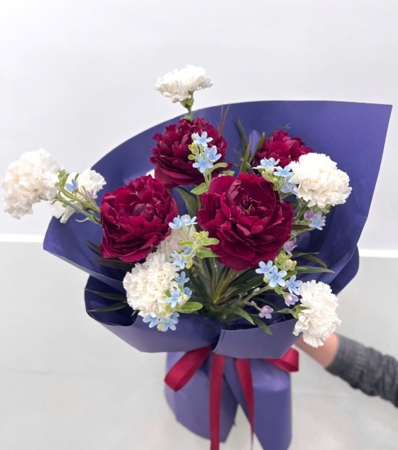 Bó hoa 5 cành Peony Red Grade mix