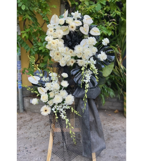 Vòng Hoa Tiễn Biệt An Nhiên- 2 tầng