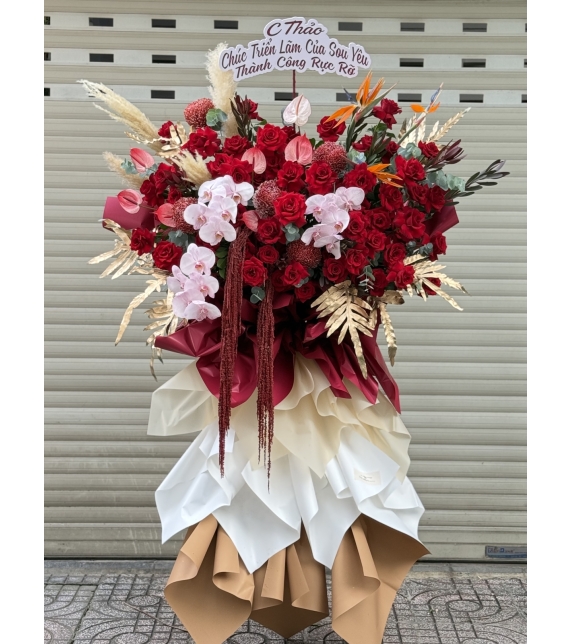  “RED ROYAL PROSPERITY – VƯƠNG SẮC KHAI HOA”