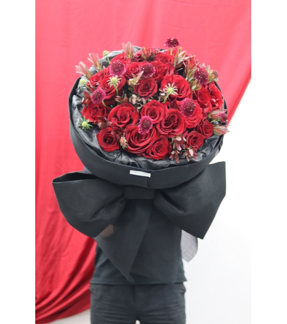 ❤️ SẮC ĐỎ ĐAM MÊ – YÊU THƯƠNG RỰC RỠ ❤️