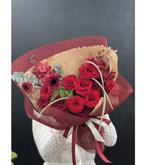 “Red Passion – Đam Mê Đỏ”