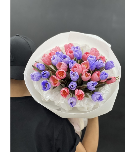 “Sắc Xuân Dịu Dàng”