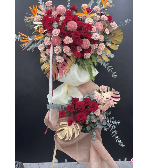 “Hồng Vinh Thịnh Đạt”