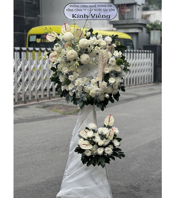 “Niềm Thương Kính Dâng” 🌿