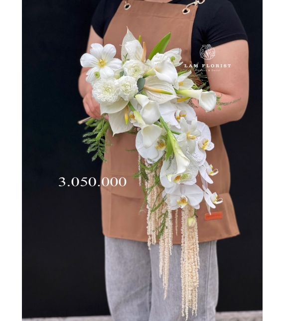 . “White Luxe Waterfall – Thác Trắng Vương Giả”