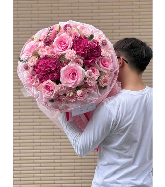 Bó hoa tone hồng tròn đầy