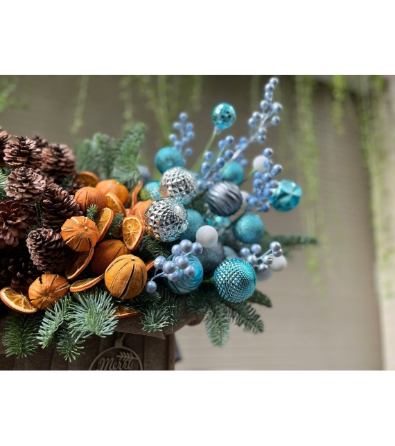 “Frosty Harmony” – Chậu Thông Giáng Sinh Đan Mạch